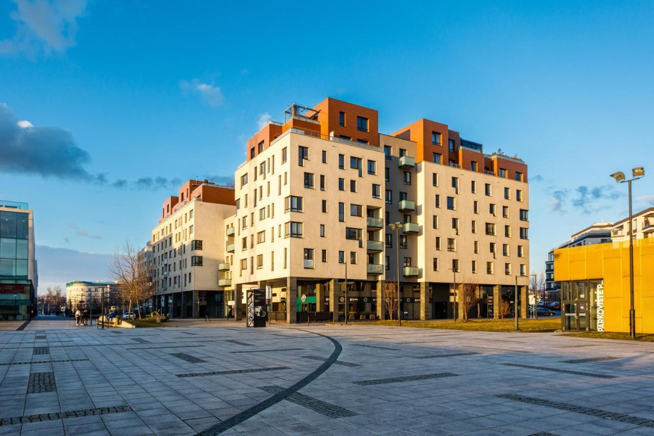 Golden Apartments Rezidence Nova Karolina Ii. Ostrava Luaran gambar