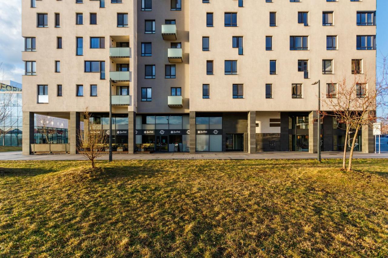 Golden Apartments Rezidence Nova Karolina Ii. Ostrava Luaran gambar